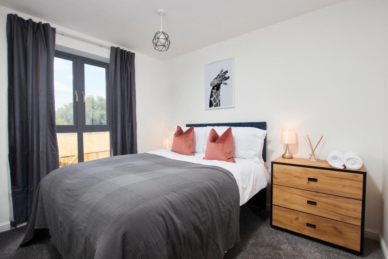 Vila Beaut 5 Bed House W Parking Manchester Exteriér fotografie